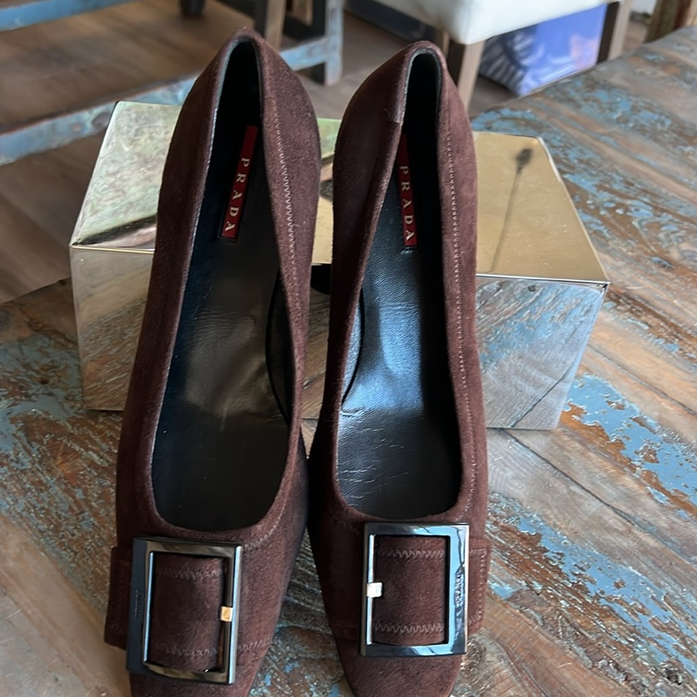 Prada Brown Suede Kitten Heels, SZ 38